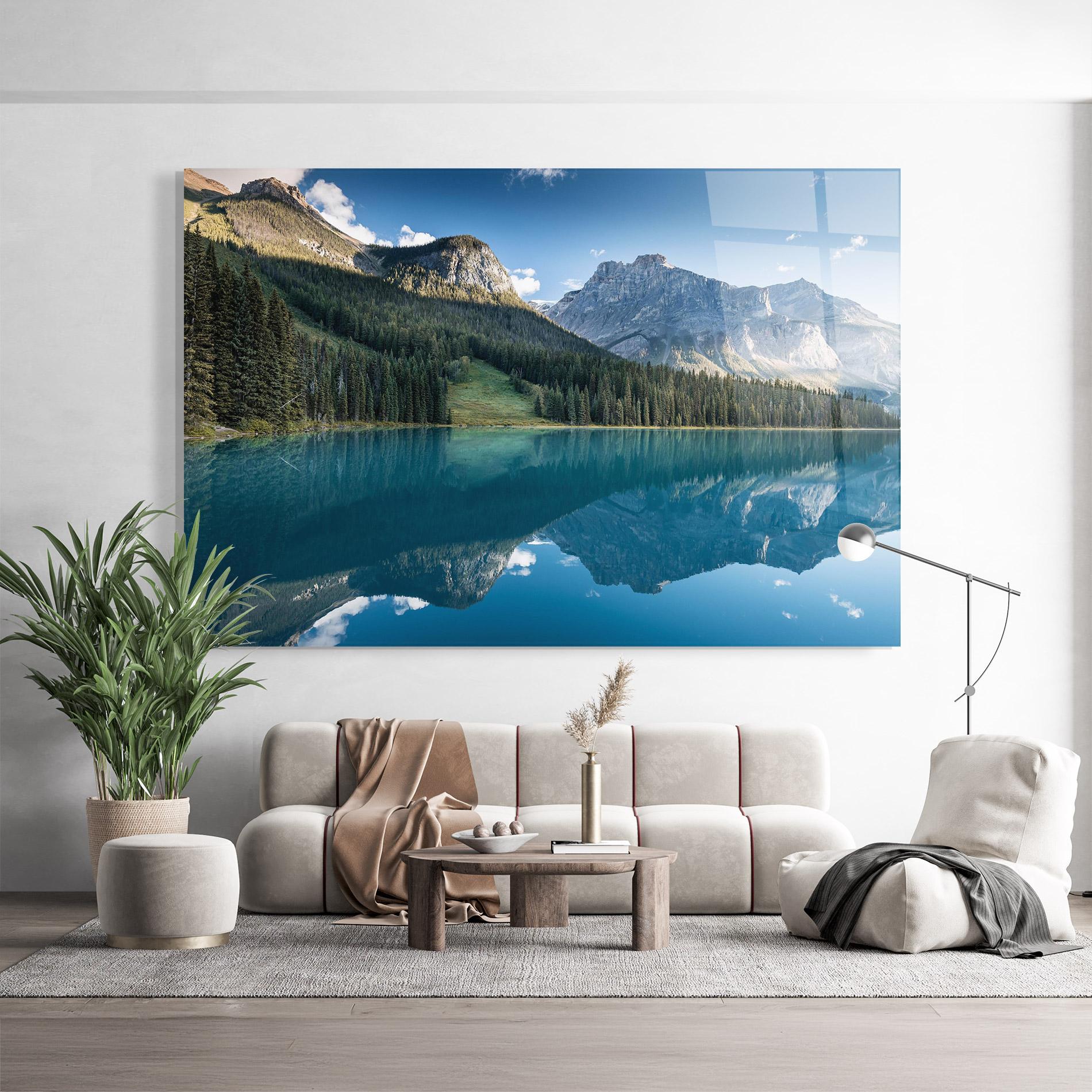 Glasbild Beautiful Emerald Lake mockup 9