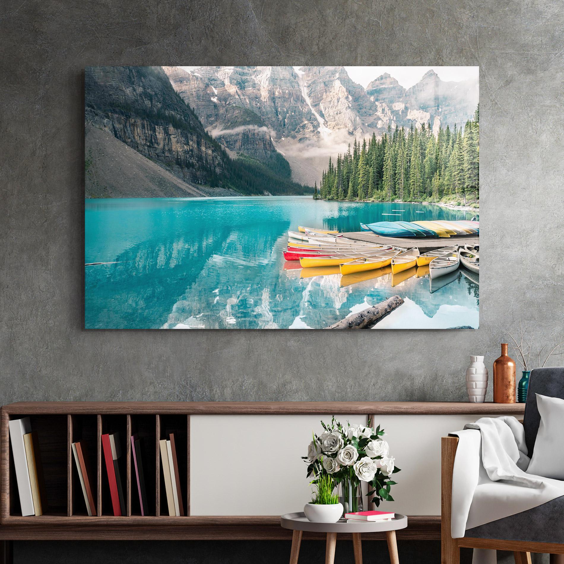 Glasbild Beautiful Moraine Lake mockup 2