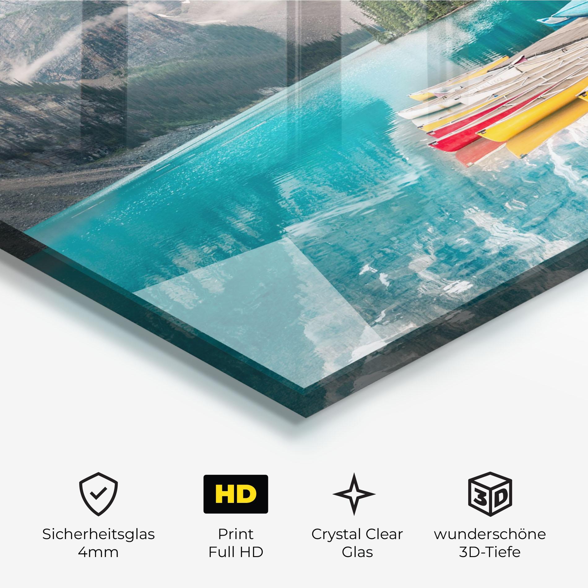 Glasbild Beautiful Moraine Lake mockup 3