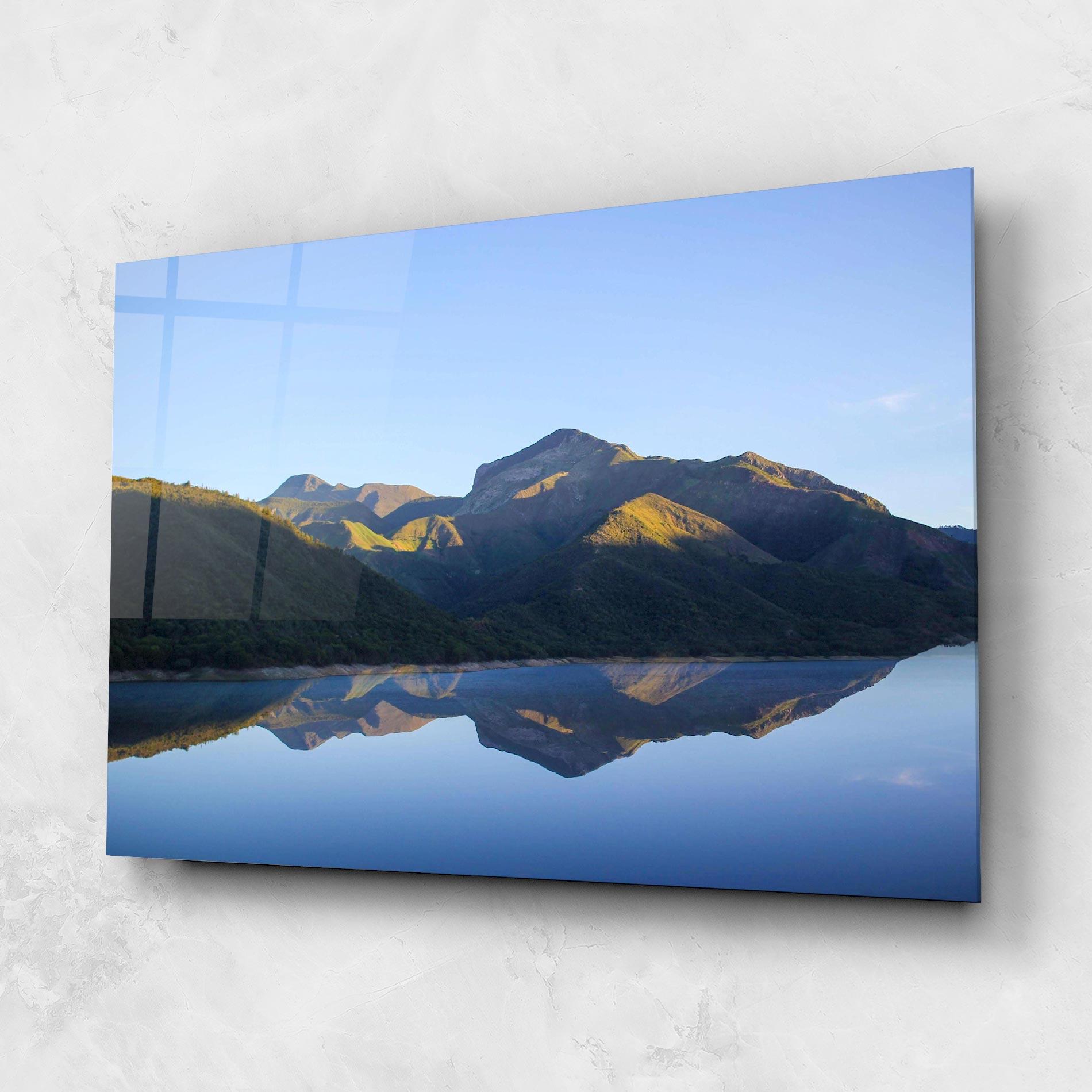 Glasbild Blue Nice Lake mockup 1