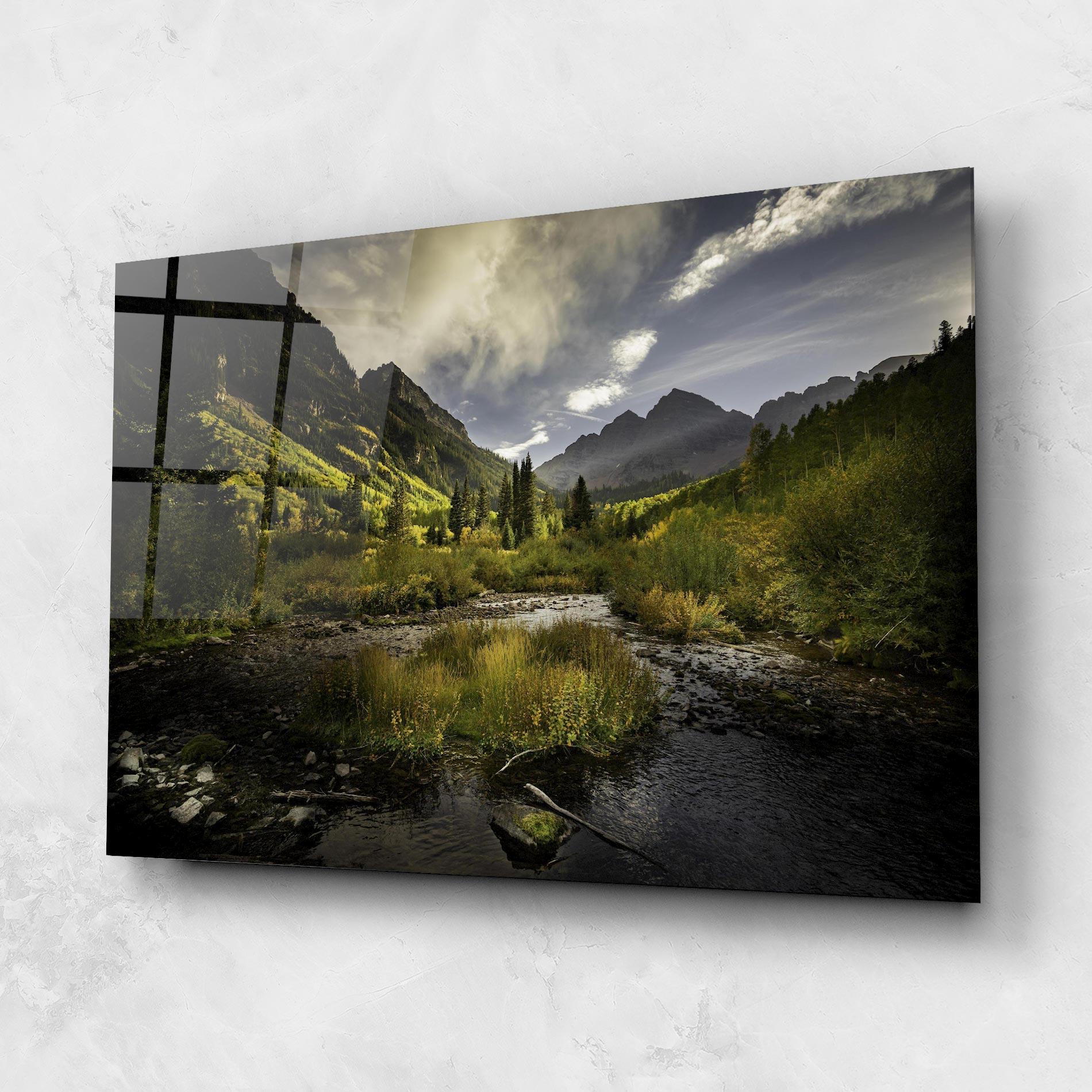 Glasbild Cloudy Lake mockup 1