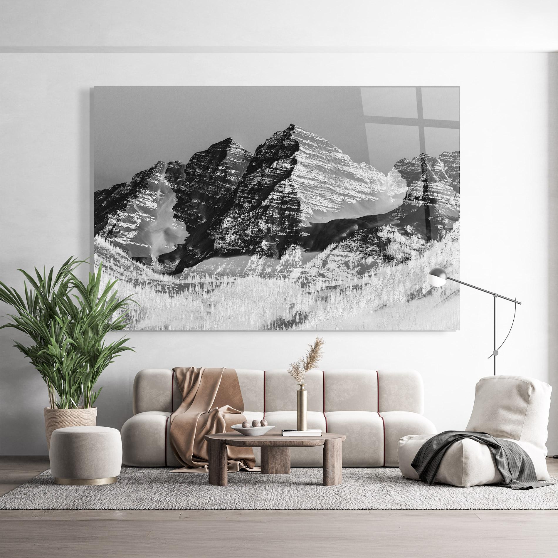 Glasbild Green Shades Mountain mockup 9