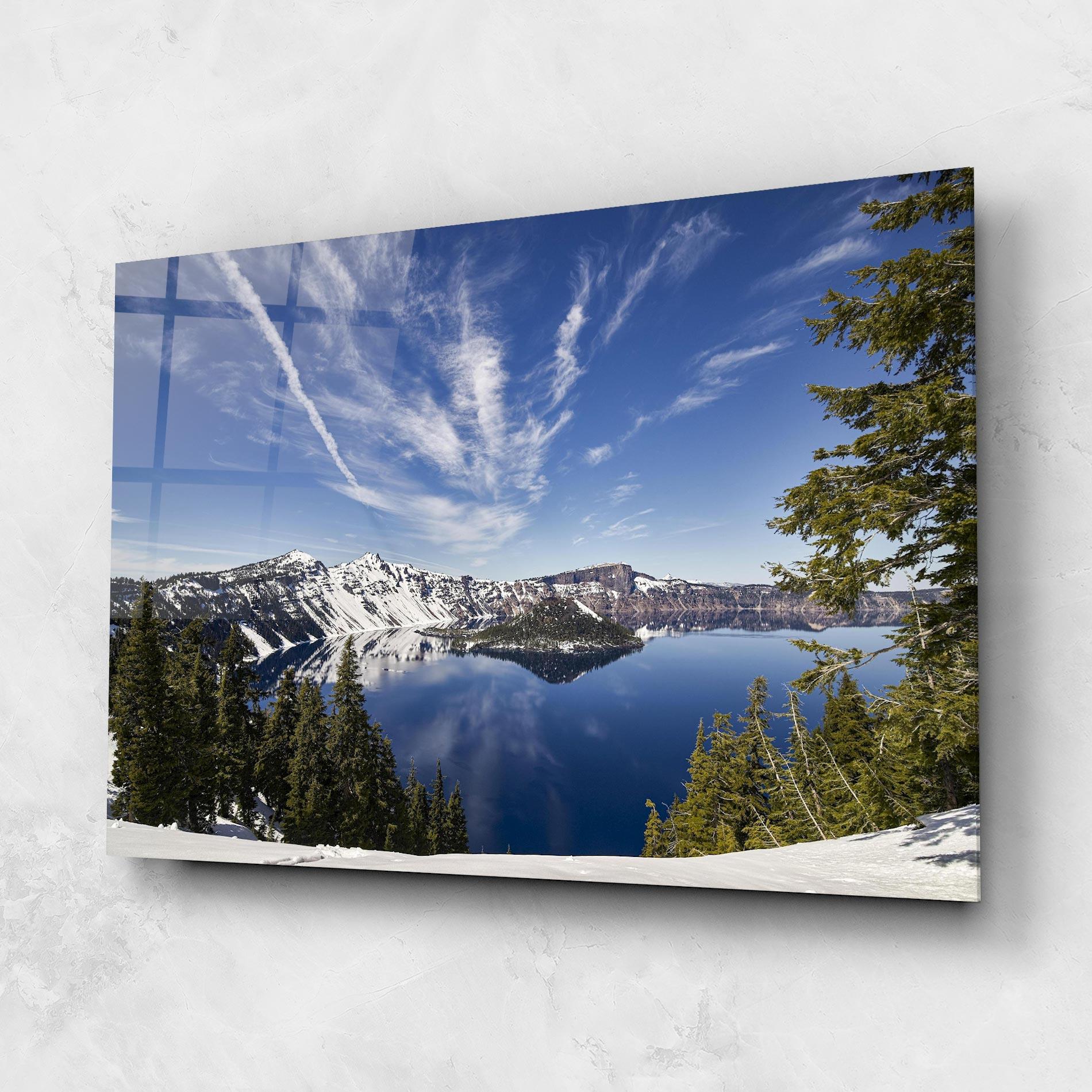 Glasbild White Snowy Mountain mockup 1