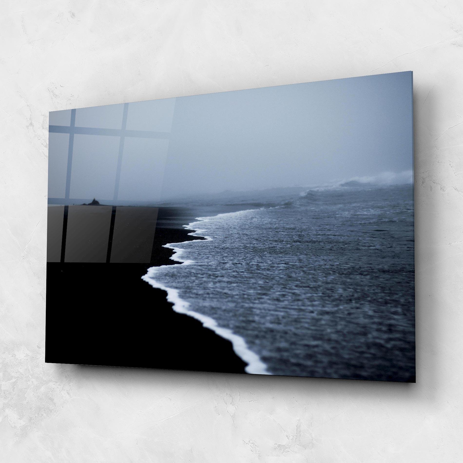Glasbild Black Beach View mockup 1