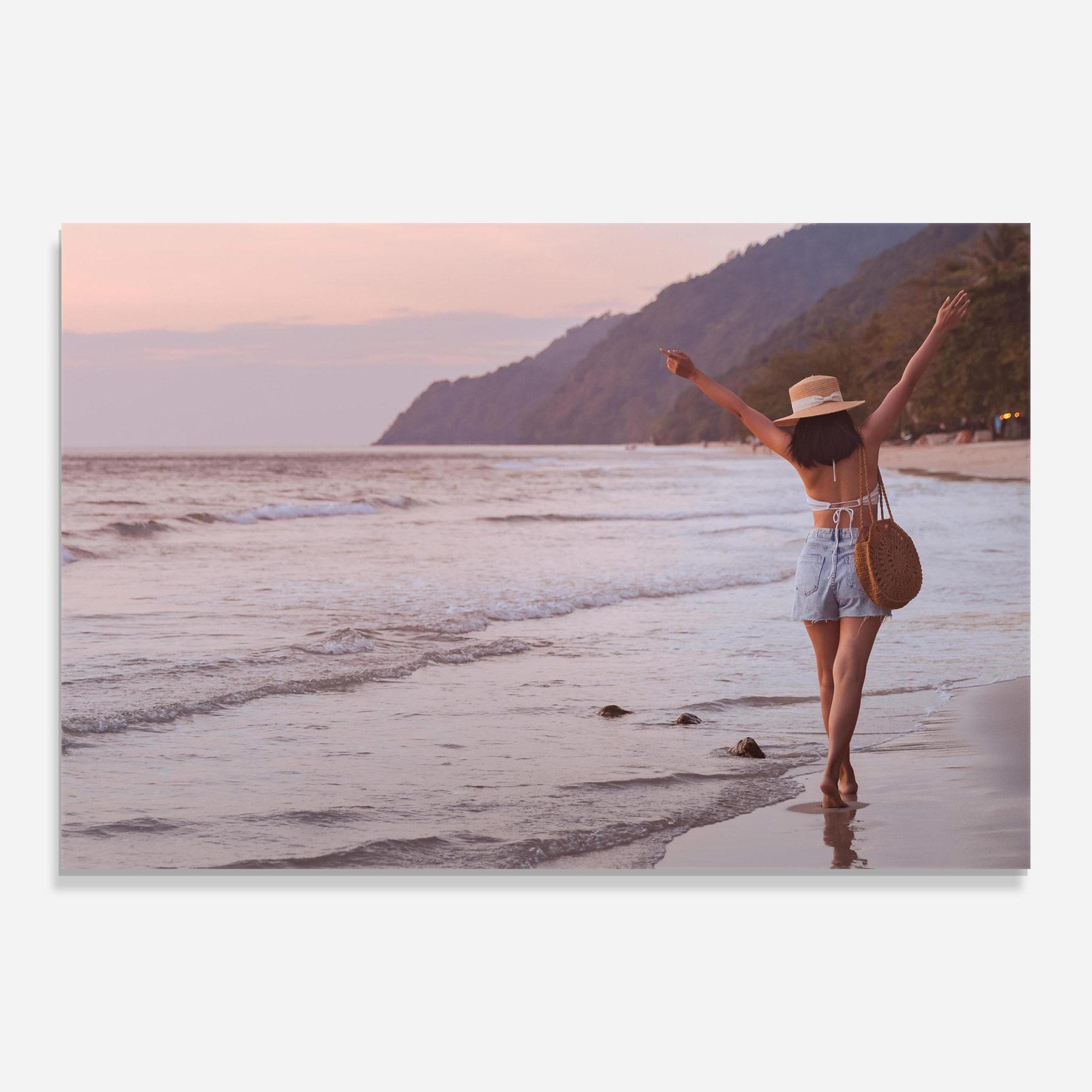 Glasbild Beach Traveler mockup 0