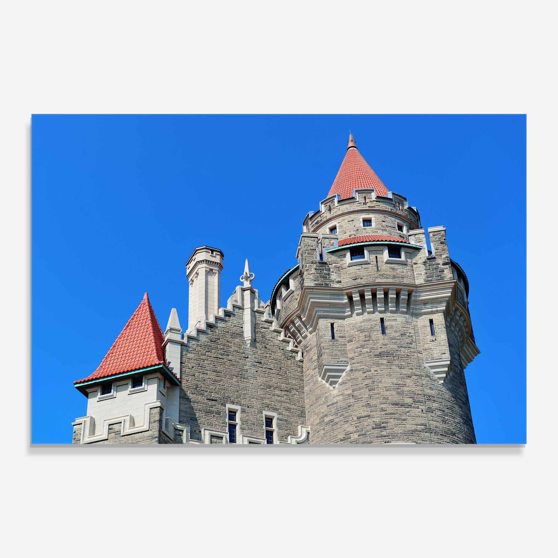 Casa Loma mockup 0