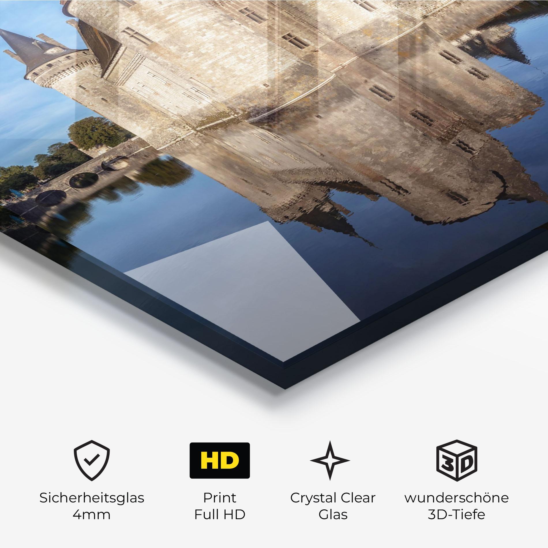 Glasbild Castle Chateau De Sullysurloire mockup 3