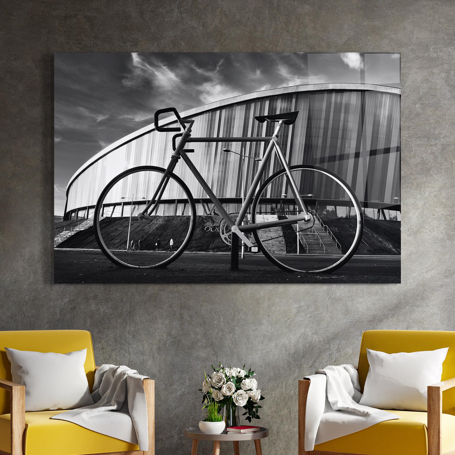 Glasbild Big Grey Bike mockup 4