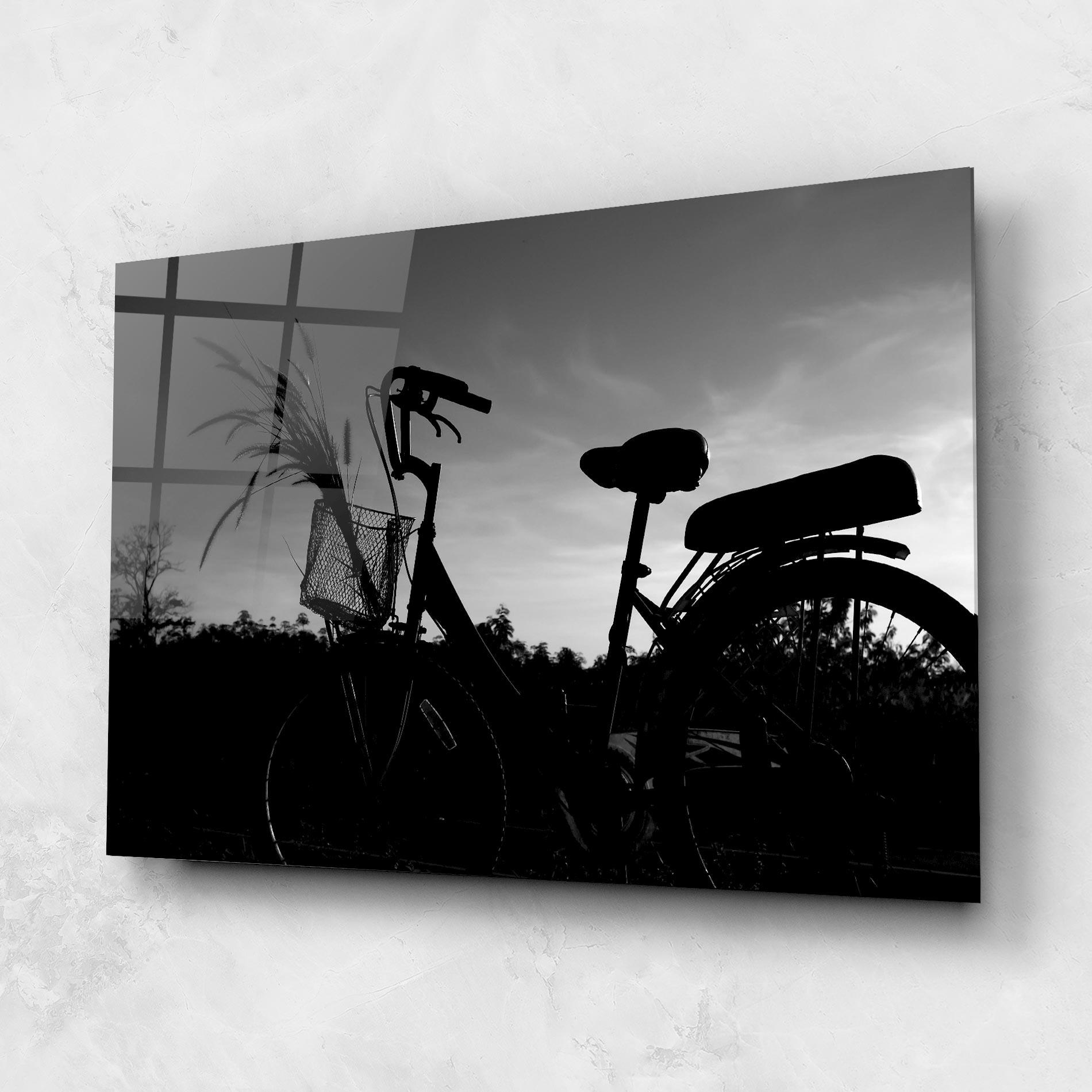 Glasbild Black Bike Shilouette mockup 1