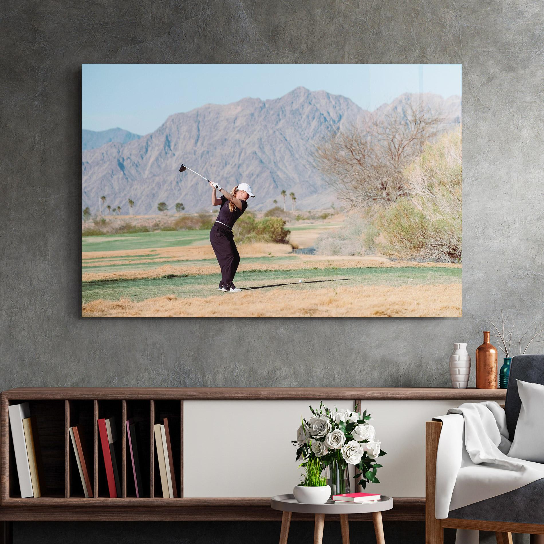 Glasbild Golf Player Woman mockup 2