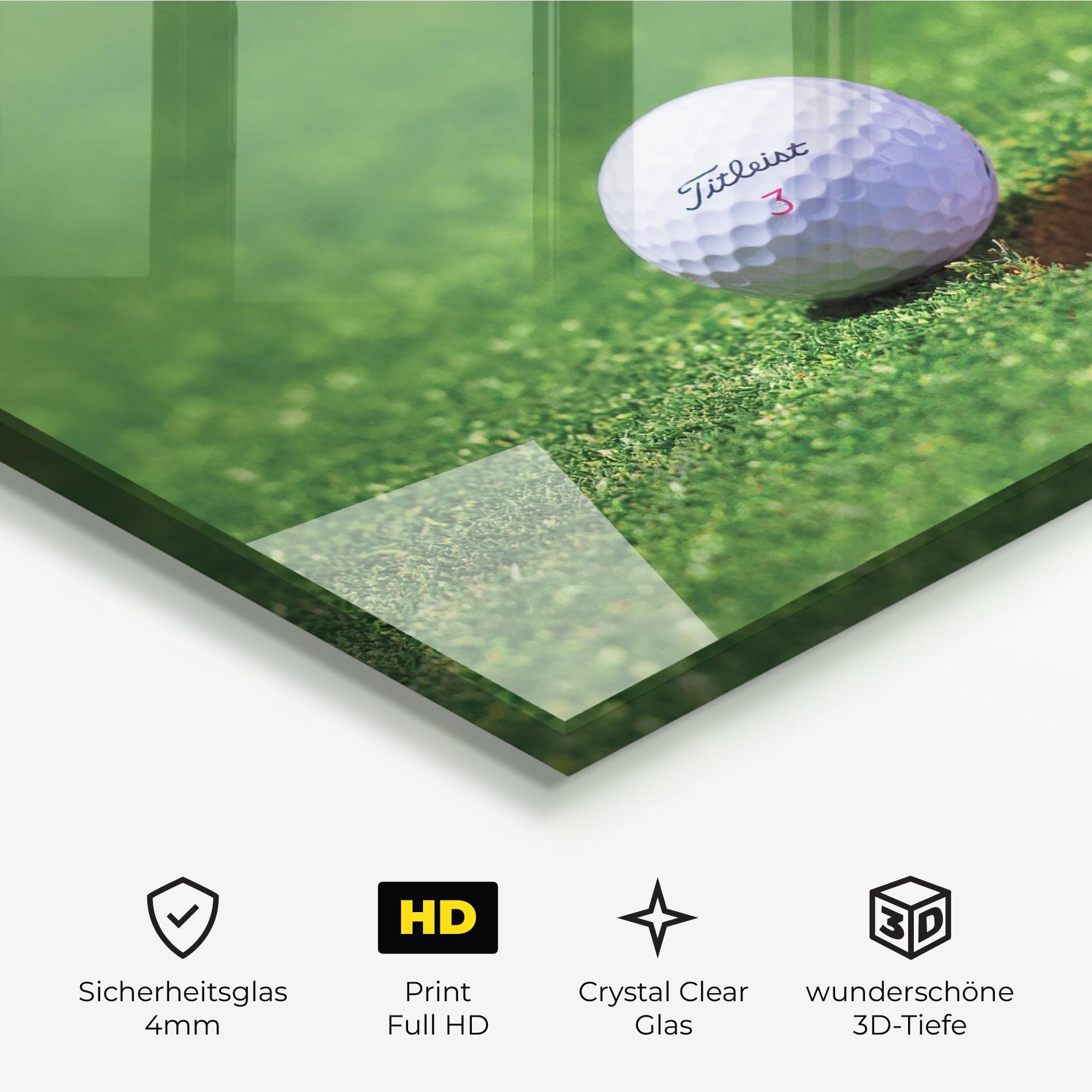 Glasbild Close To Ball Golf Ball mockup 3