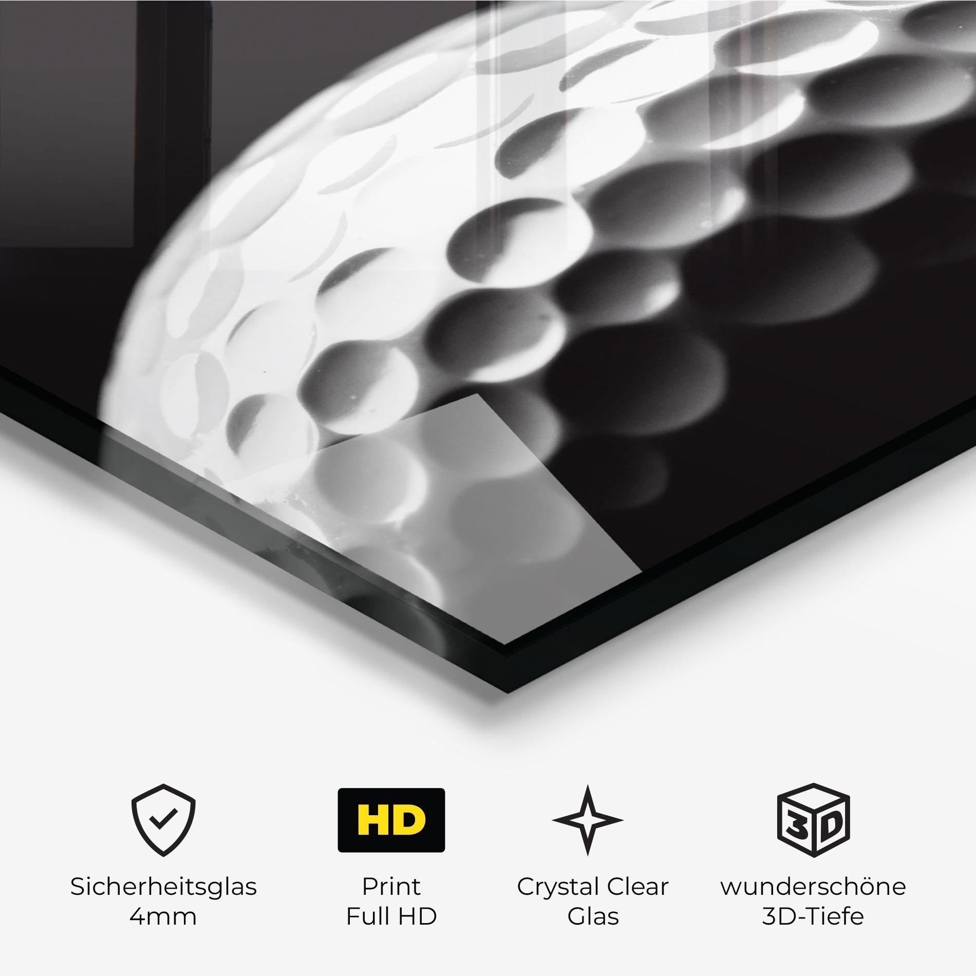 Glasbild Golf Ball Close Up mockup 3