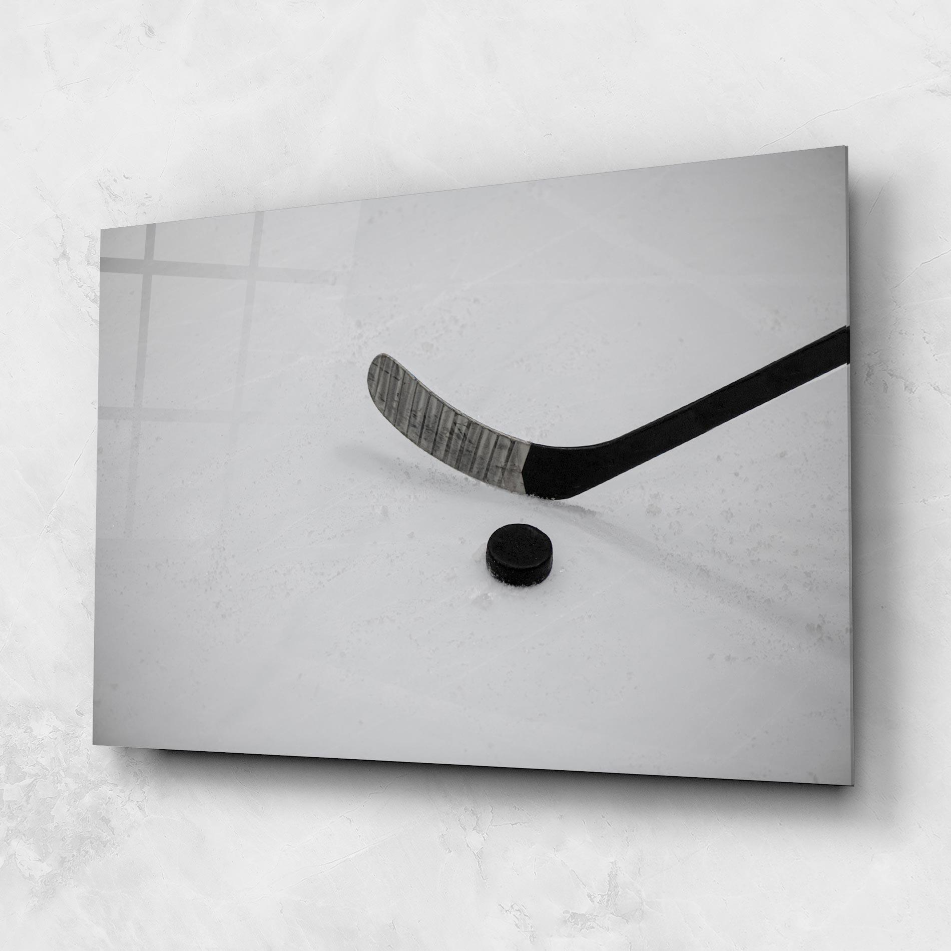 Glasbild Hockey Puck mockup 1